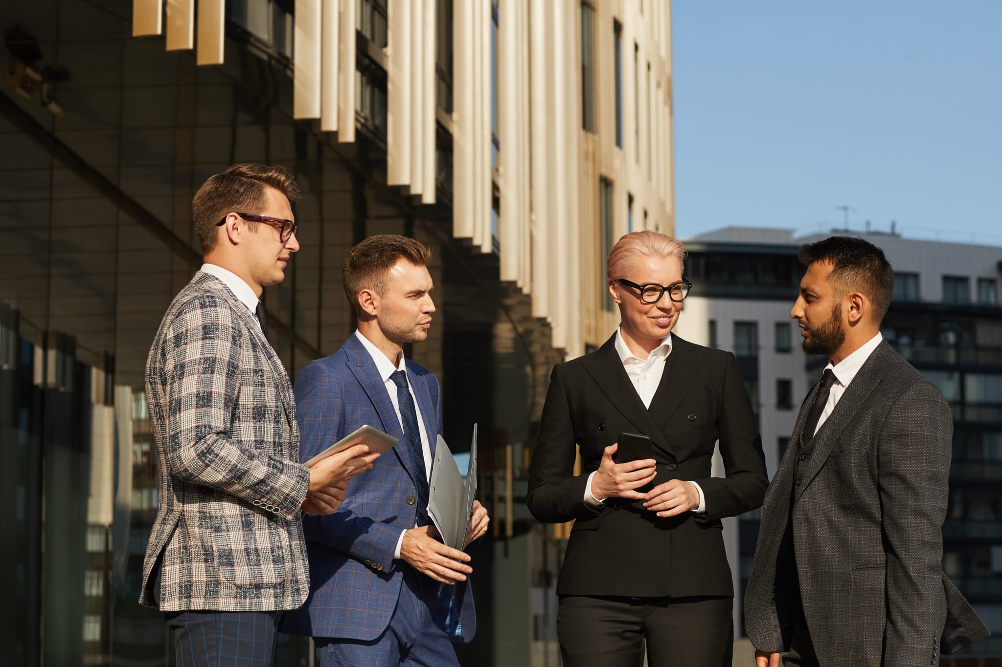 Engaging leader