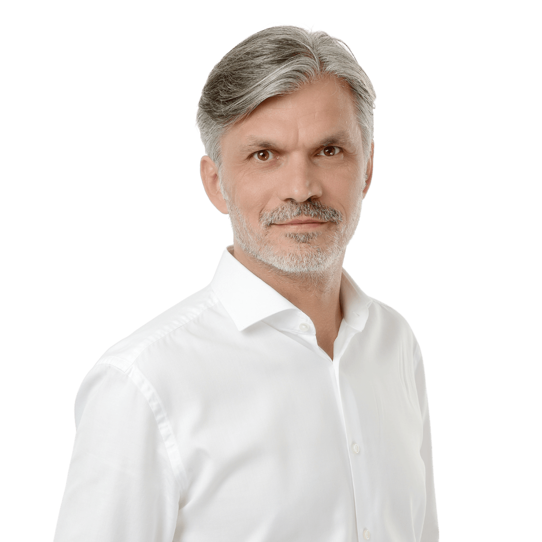 Zsolt-Pozvai-CEO-Master-Trainer-Develor-International